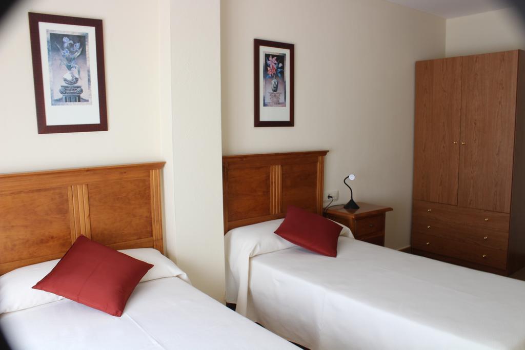 Hotel Oreneta Альтафулья Экстерьер фото