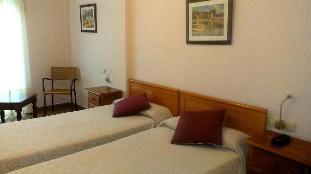 Hotel Oreneta Альтафулья Экстерьер фото