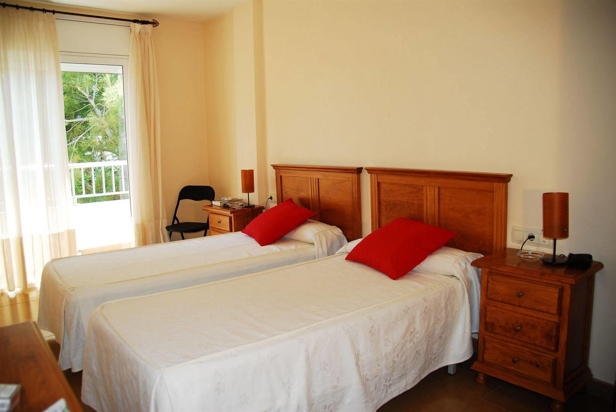 Hotel Oreneta Альтафулья Экстерьер фото